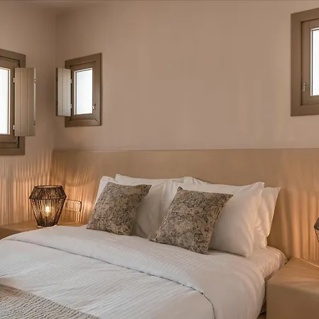 Villa Living Moments Fira (Santorini)