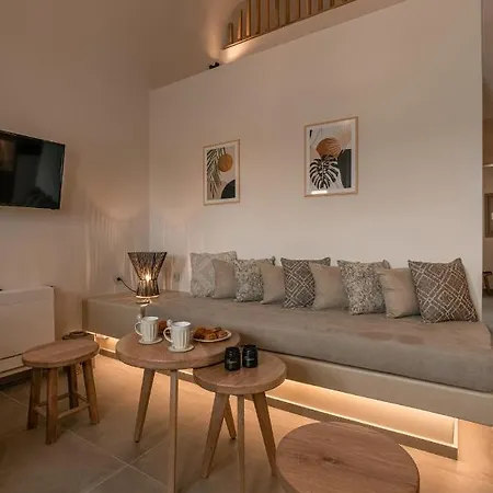 Villa Living Moments Fira (Santorini)